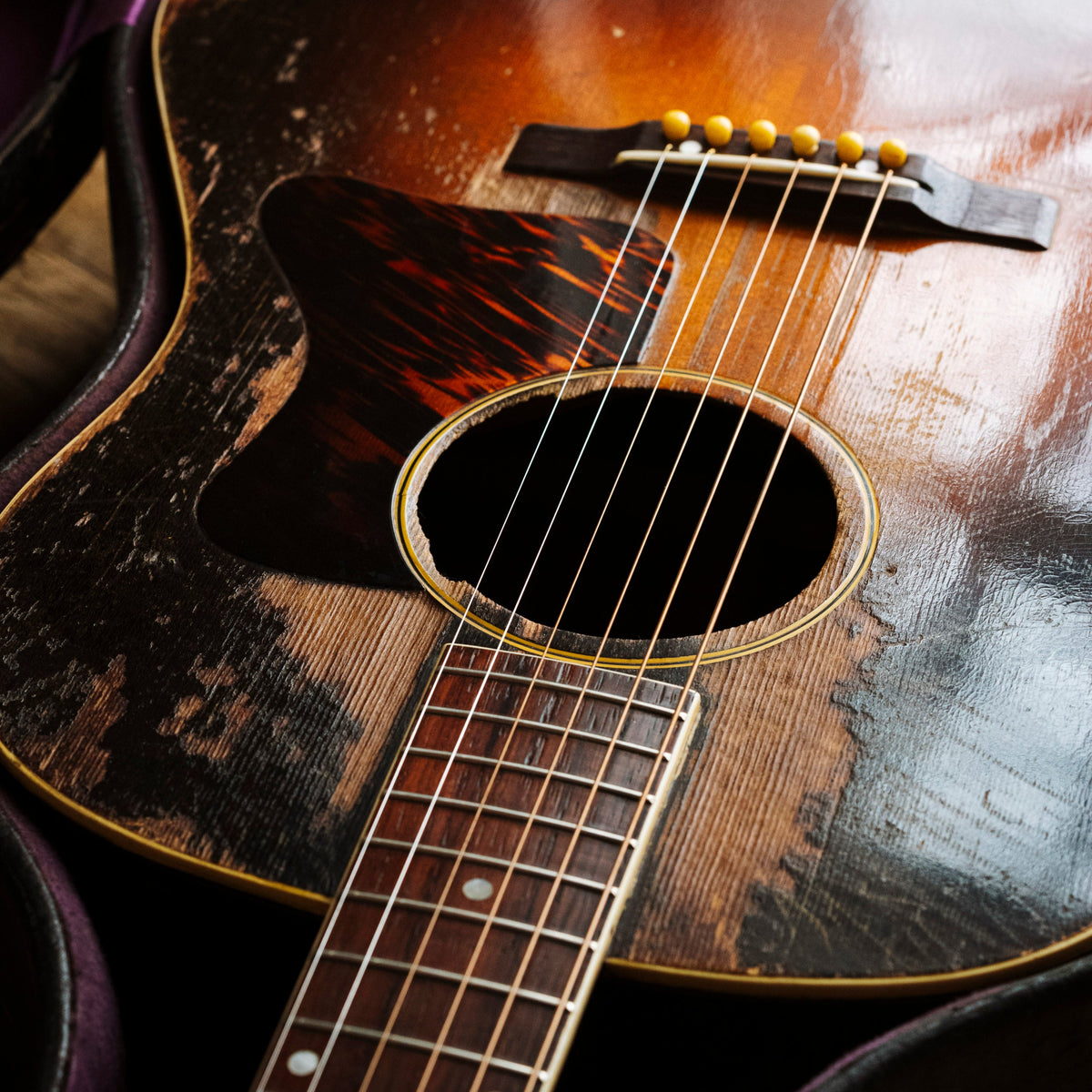 Gibson Guitars