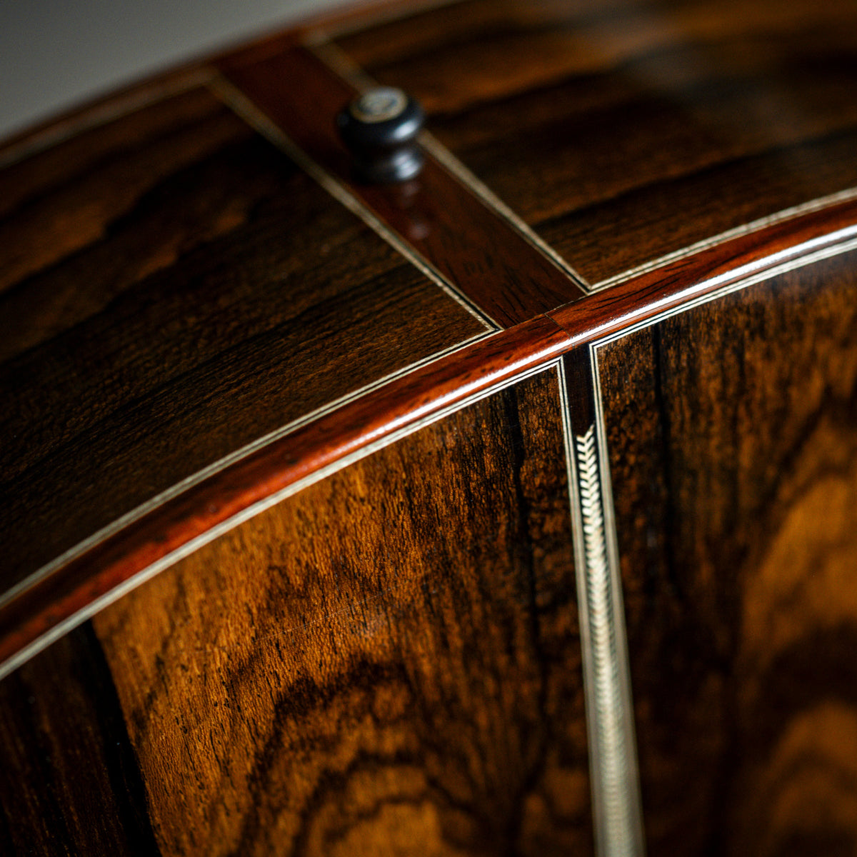 Luthier Built