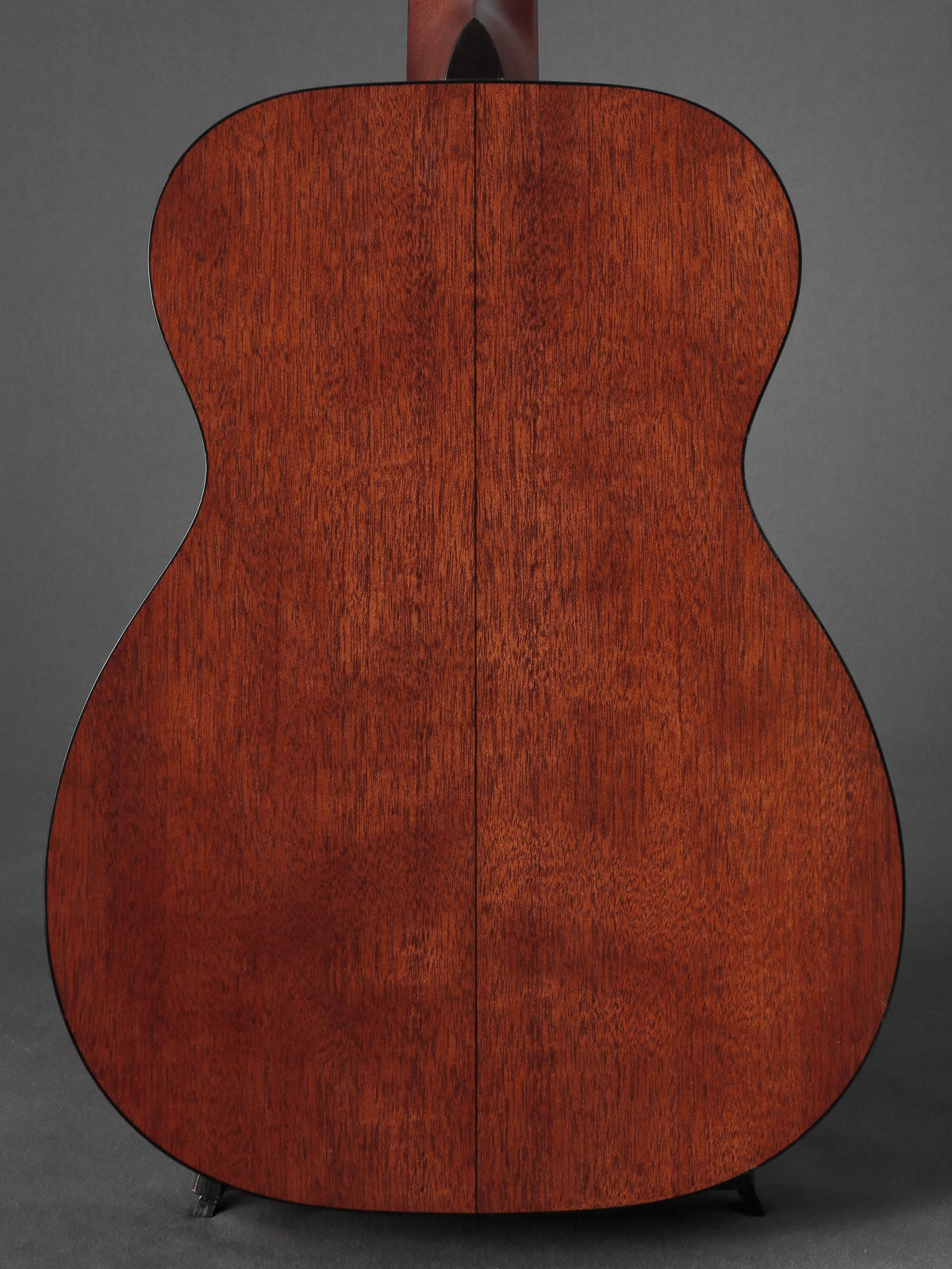 Martin 00-18V (discontinued spec)