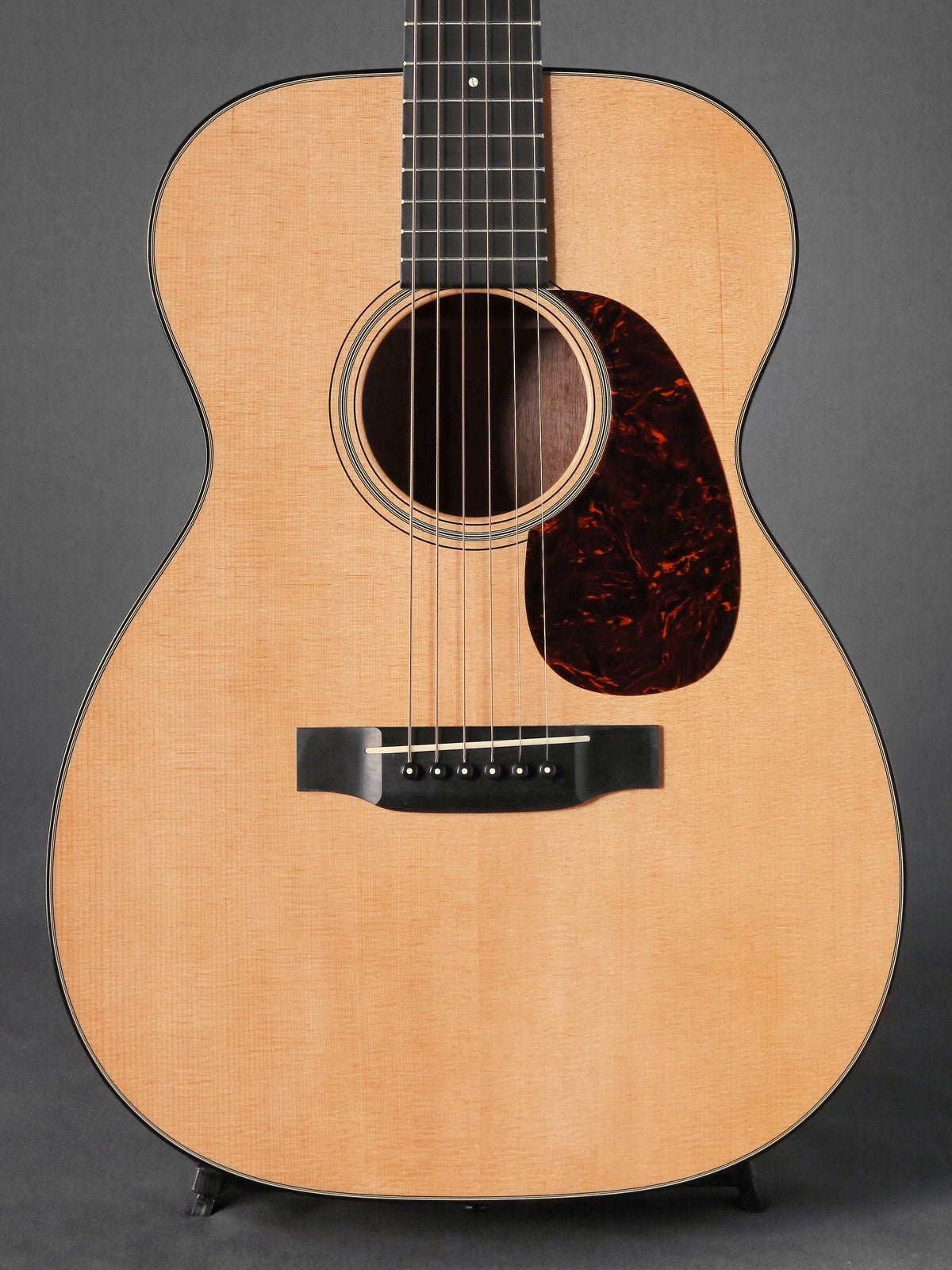 Martin 00-18V (discontinued spec)