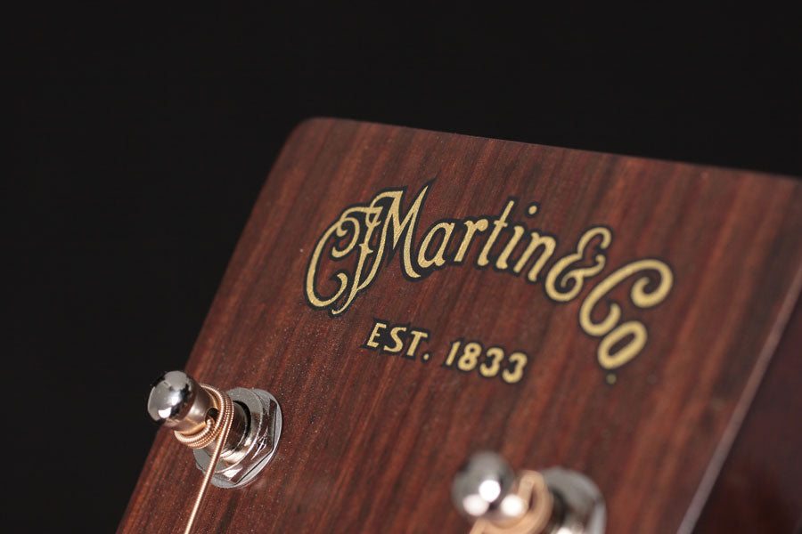 Martin 00-18V (discontinued spec)