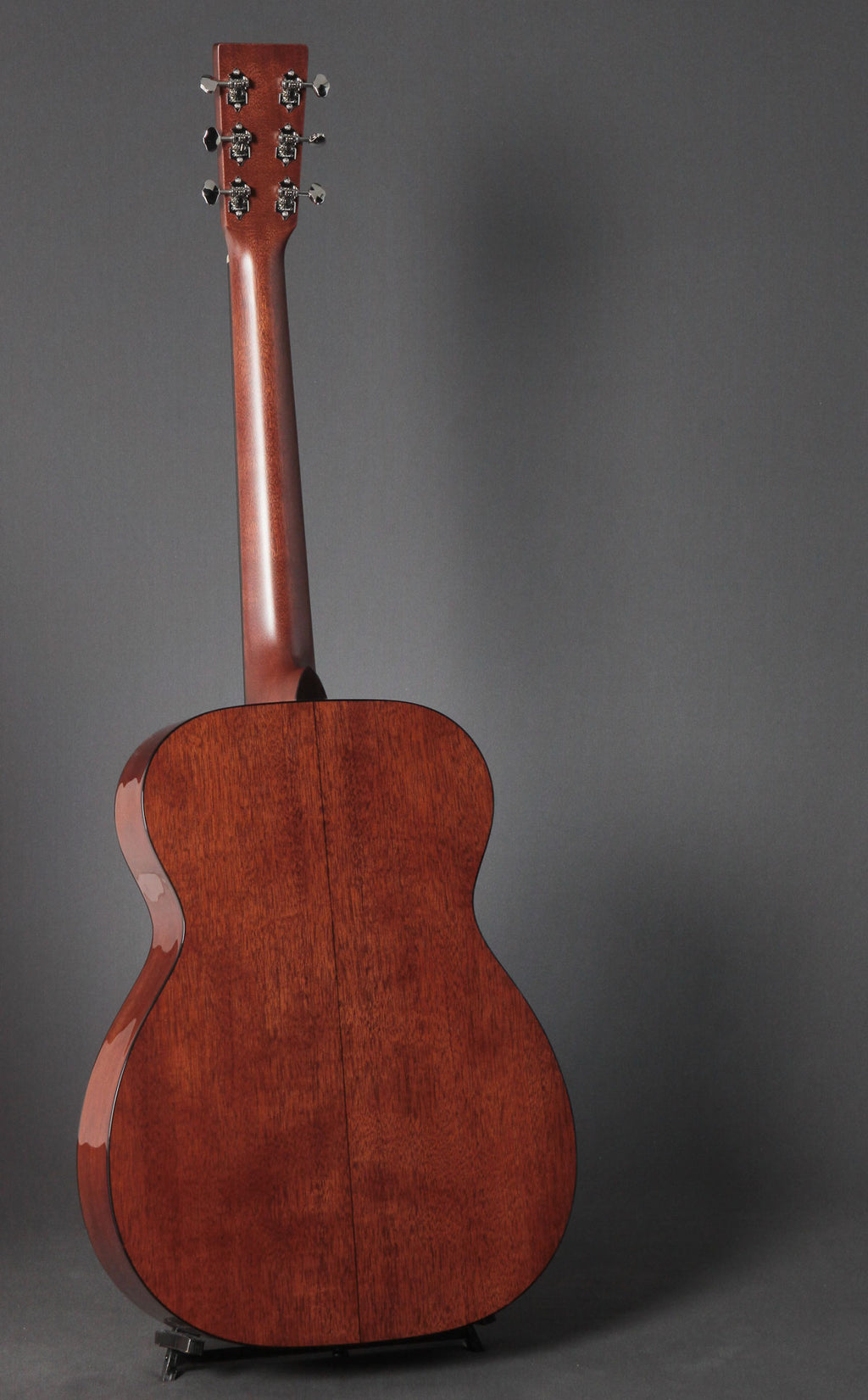 Martin 00-18V (discontinued spec)