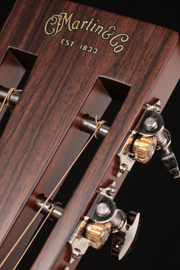 Martin 00-28VS (discontinued spec)