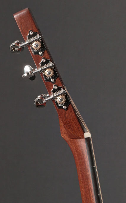 Martin 00-28VS (discontinued spec)