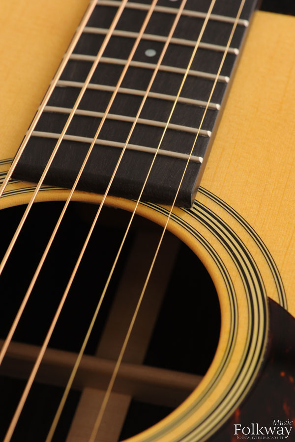 Martin OM-21 (discontinued spec)