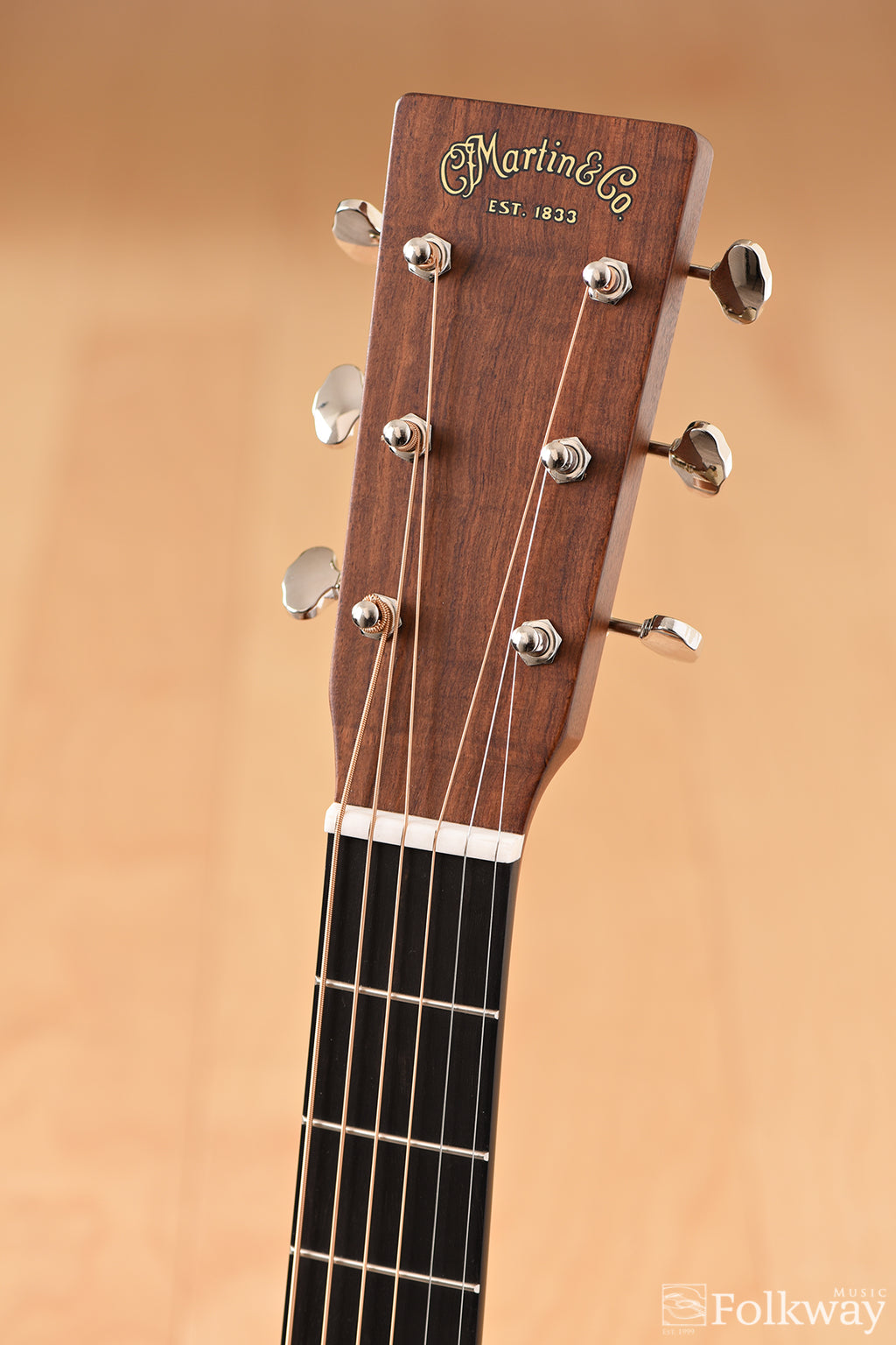 Martin 000-16E (discontinued spec)