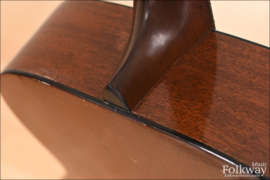 1944 Martin 000-18