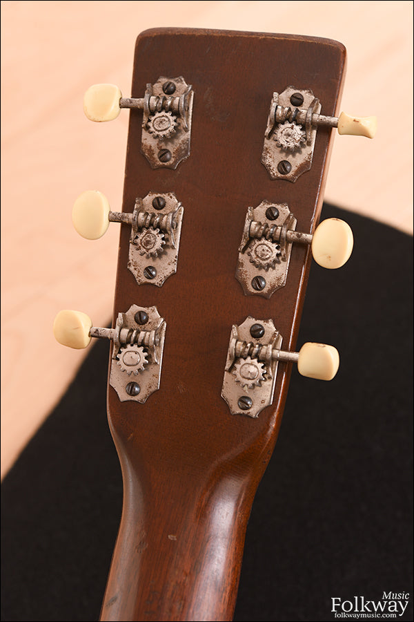 1944 Martin 000-18