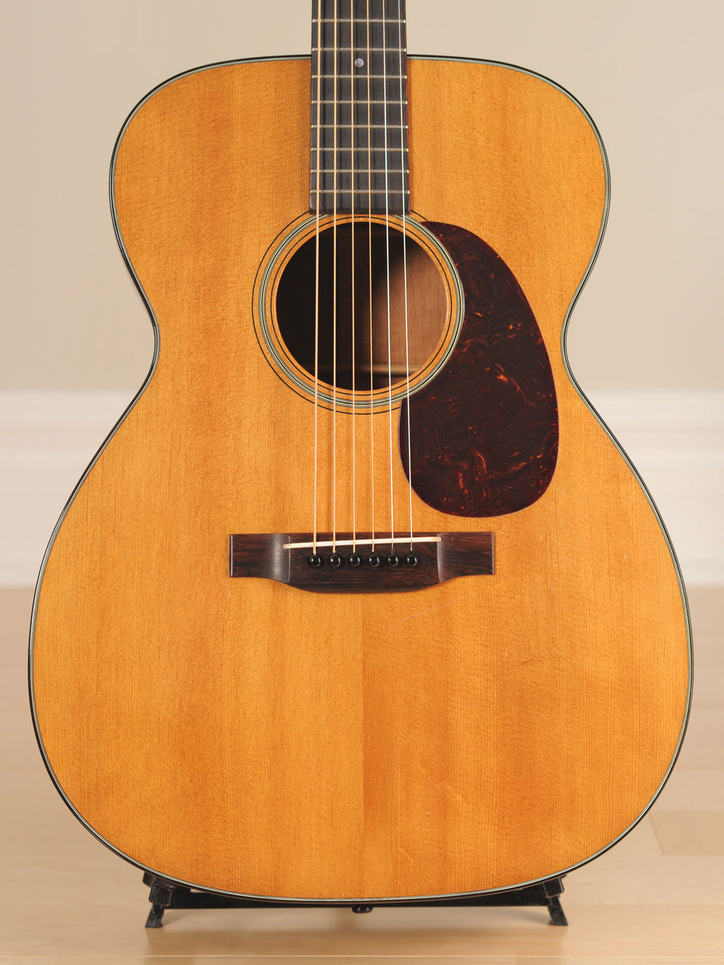 1952 Martin 000-18