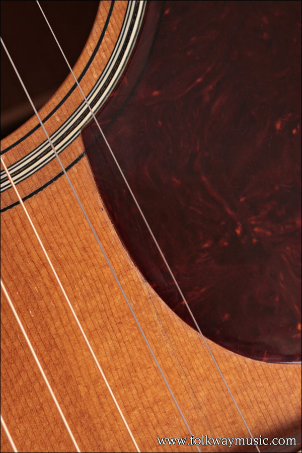 1952 Martin 000-18