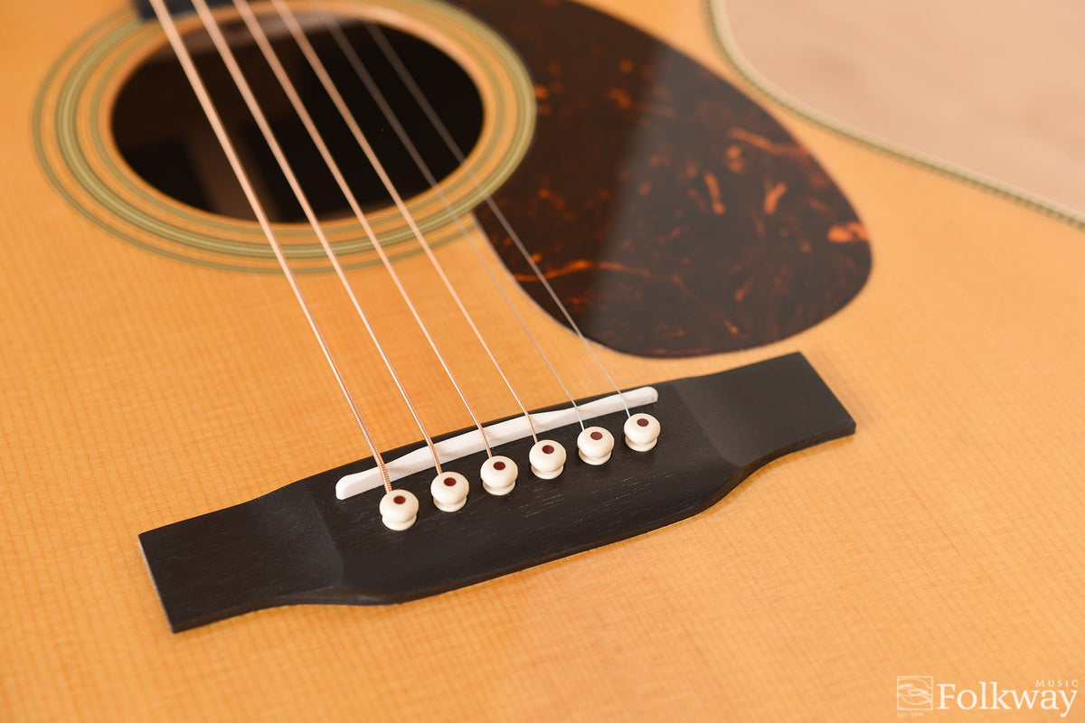 Martin 000-28 (discontinued spec)