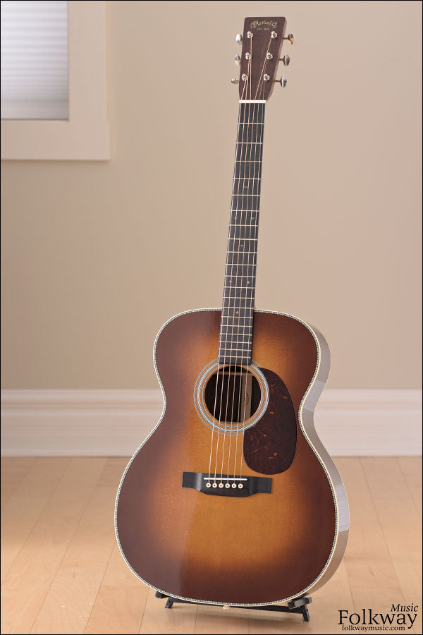 Martin 000-28 Ambertone (discontinued spec)