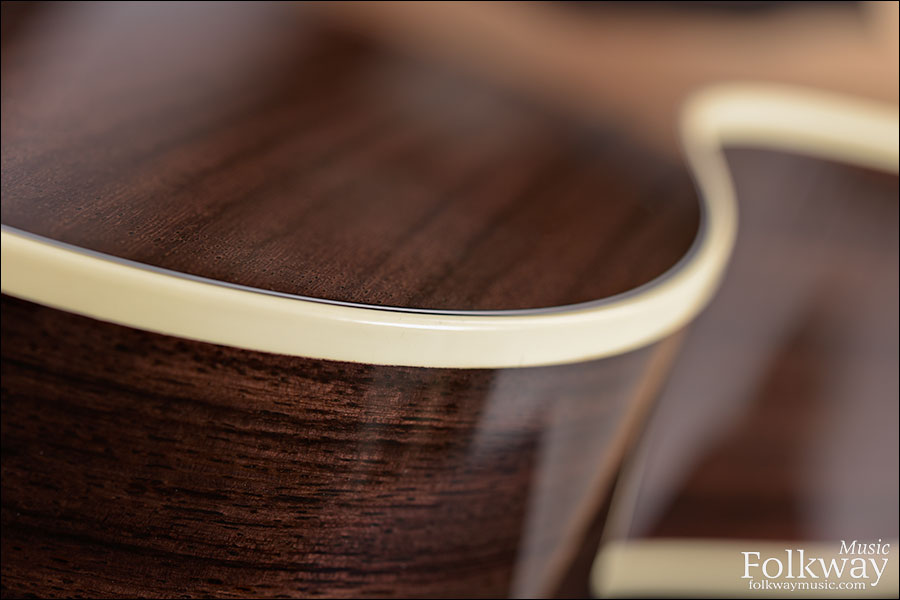 Martin 000-28 ’35 Sunburst (discontinued spec)