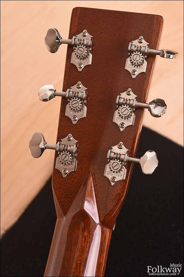 2007 Martin 000-28EC Signature