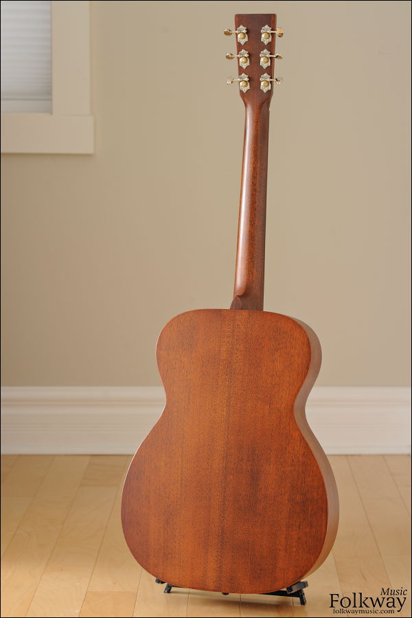 Martin 00-15M Lefty (discontinued spec)