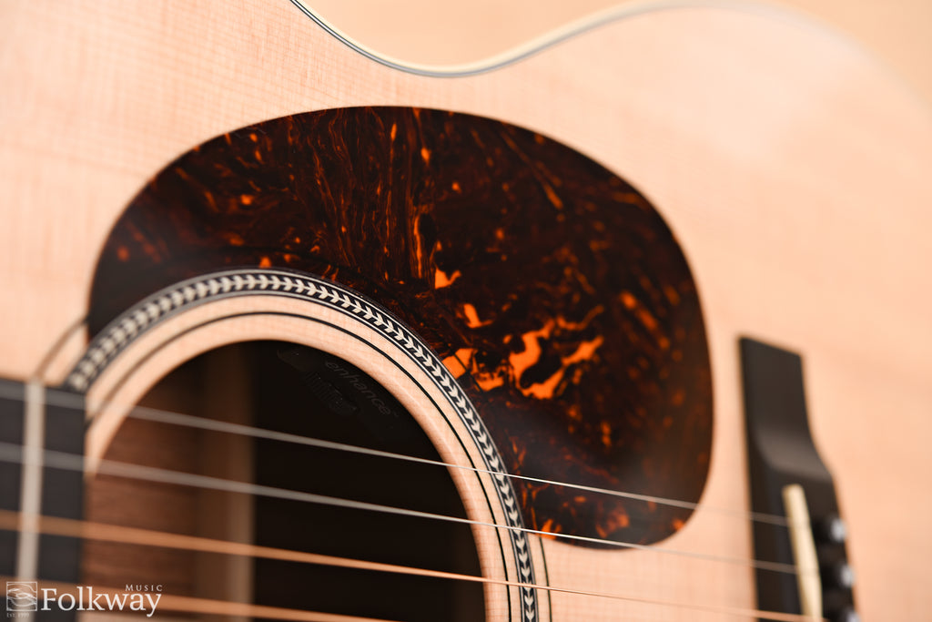 Martin 00-16E (discontinued spec)
