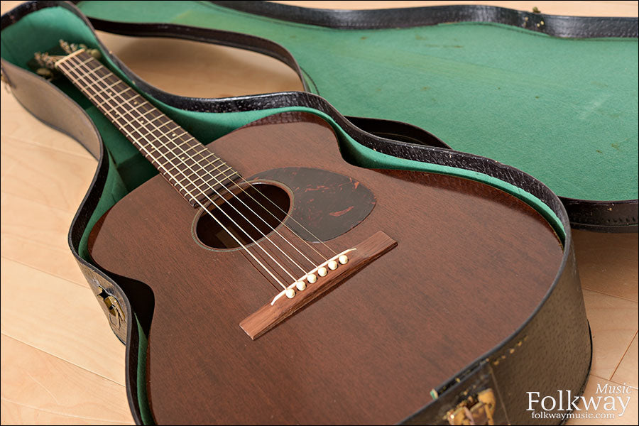 1958 Martin 00-17
