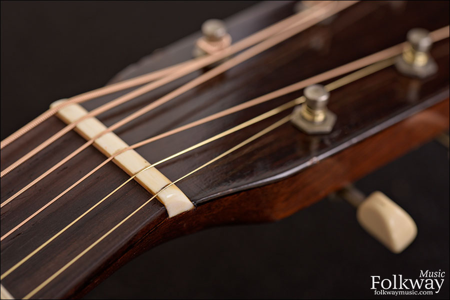 1958 Martin 00-17