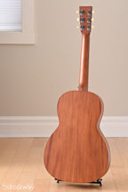 2016 Martin 00-17SE Whiskey Sunset