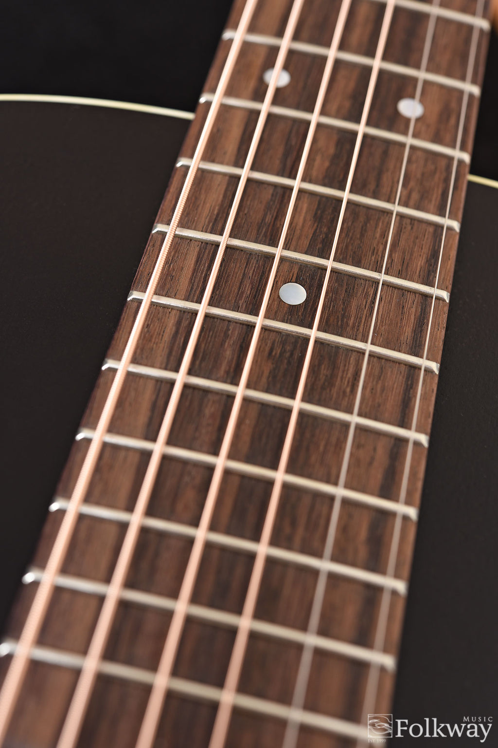 2016 Martin 00-17SE Whiskey Sunset
