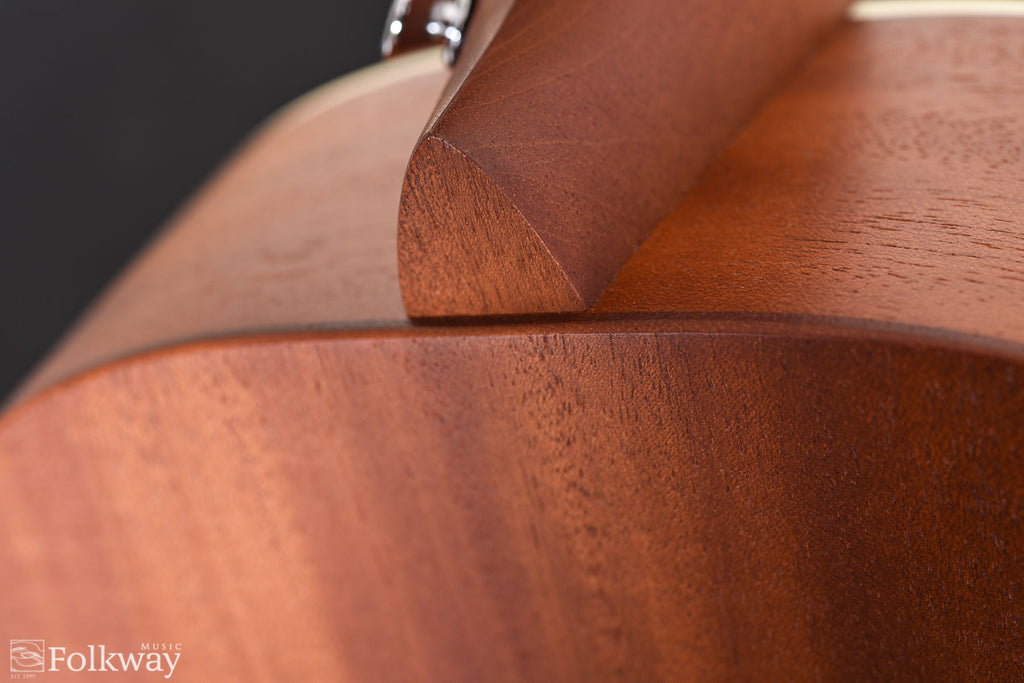 2016 Martin 00-17SE Whiskey Sunset