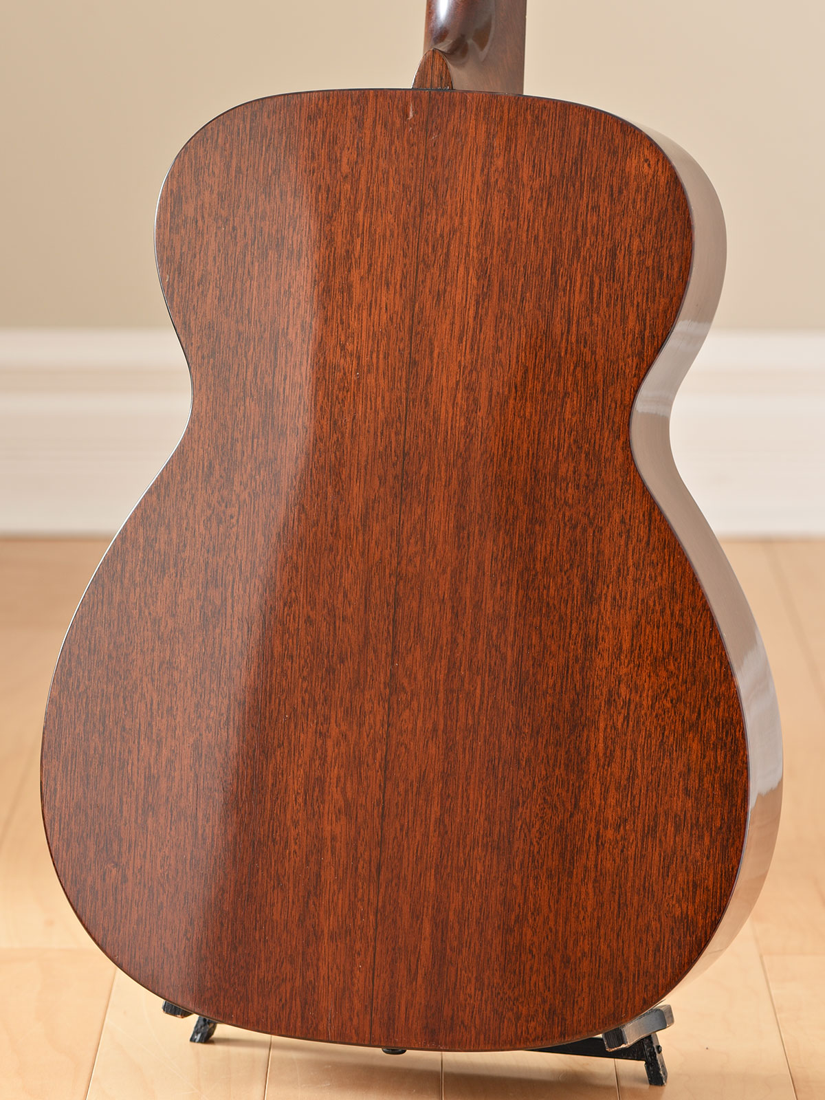 1956 Martin 00-18
