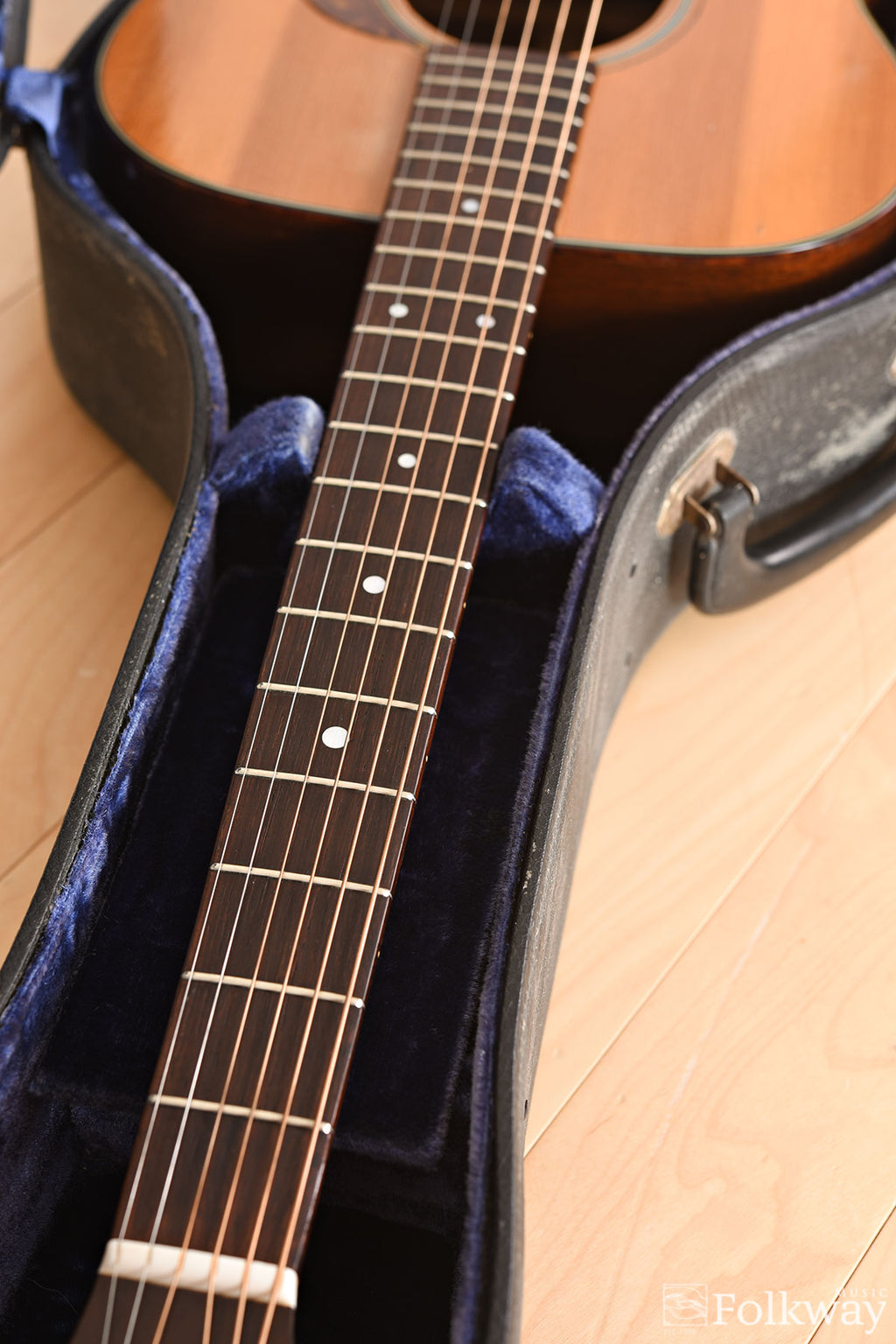 1956 Martin 00-18