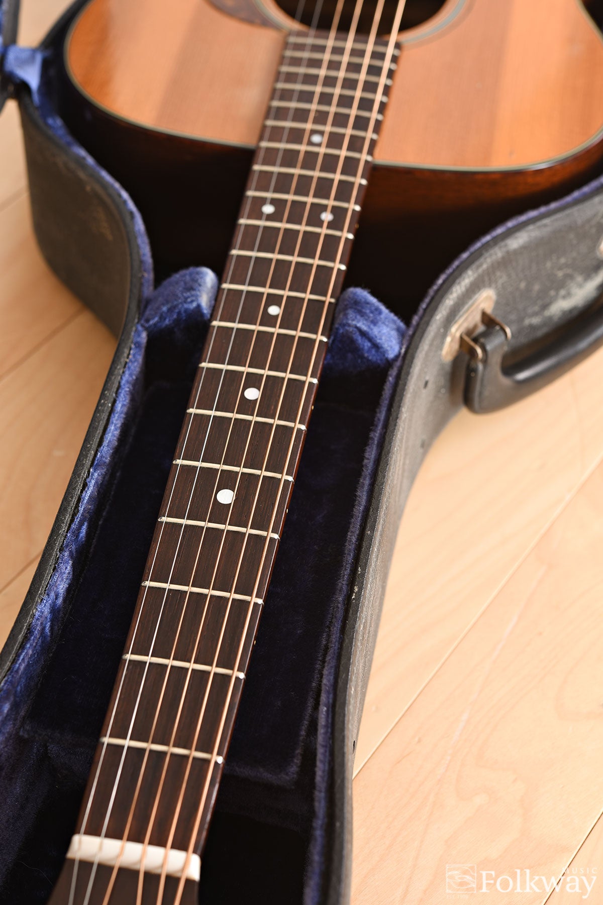 1956 Martin 00-18