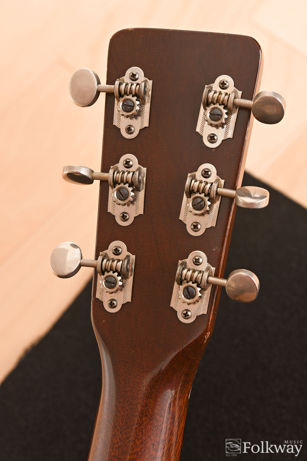1956 Martin 00-18