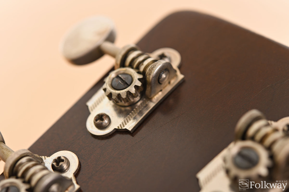 1956 Martin 00-18
