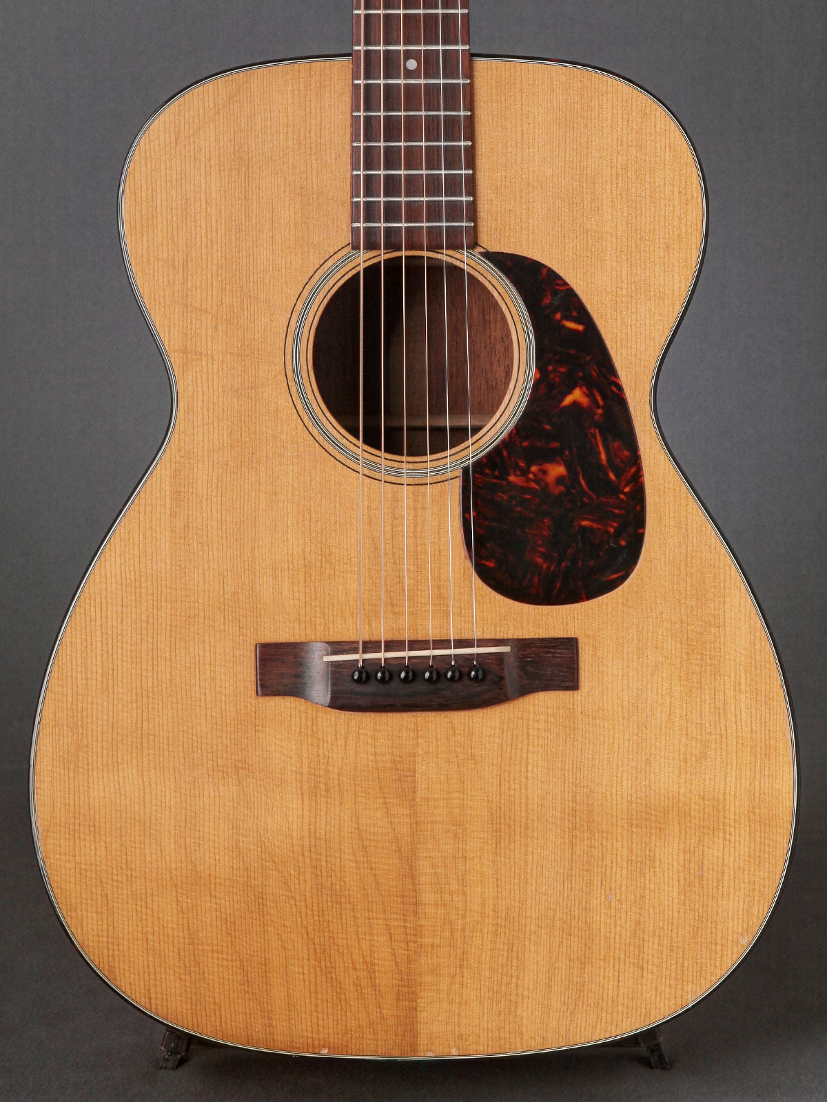 1963 Martin 00-18