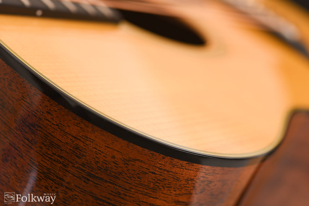 Martin 00-18 (discontinued spec)