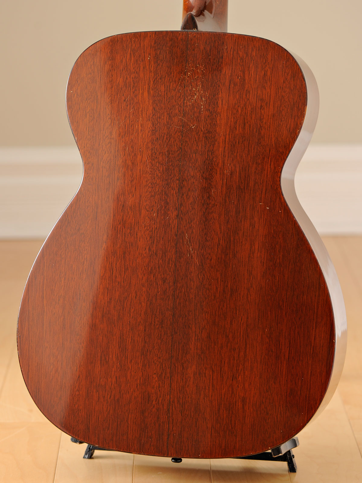 1957 Martin 00-18