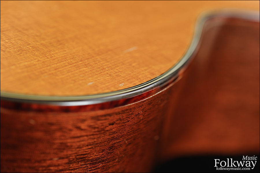 1957 Martin 00-18