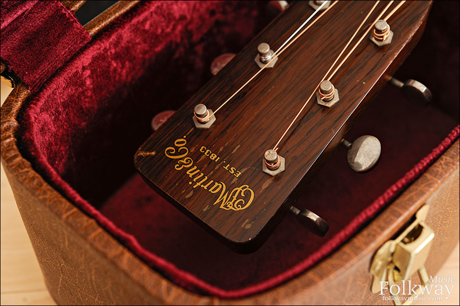 1957 Martin 00-18