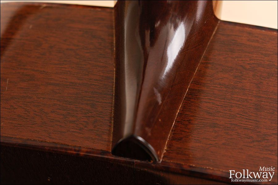 1957 Martin 00-18