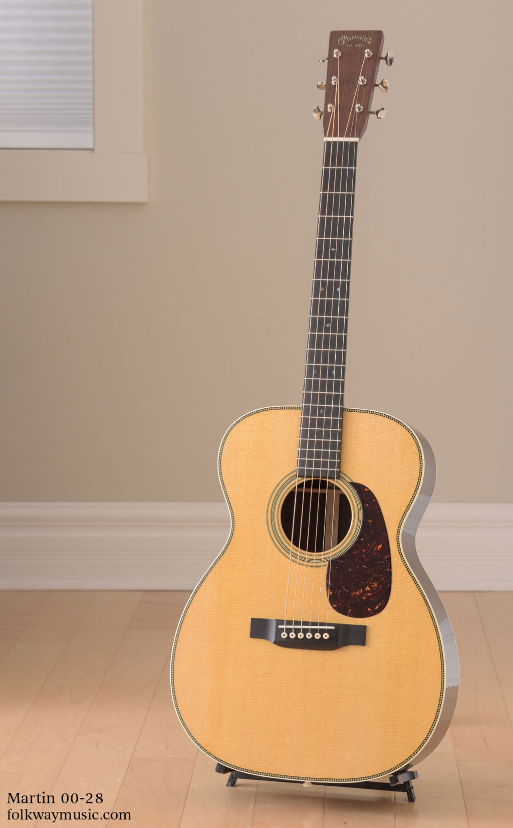 Martin 00-28 (discontinued spec)