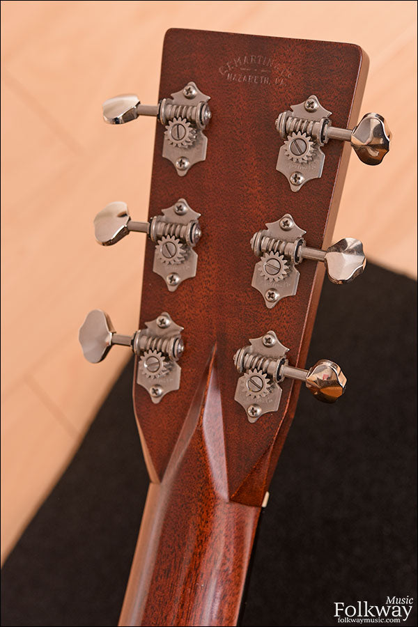 2013 Martin 00-28 Custom-Shop “Authentic”
