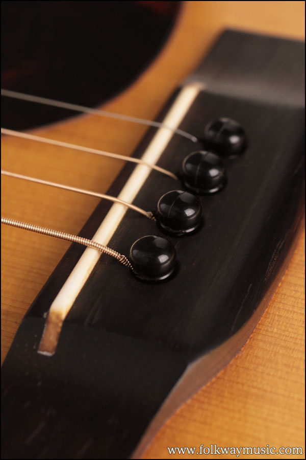 1960 Martin 0-18T