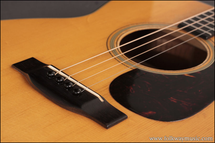 1960 Martin 0-18T