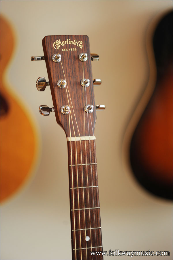 2001 Martin D-18