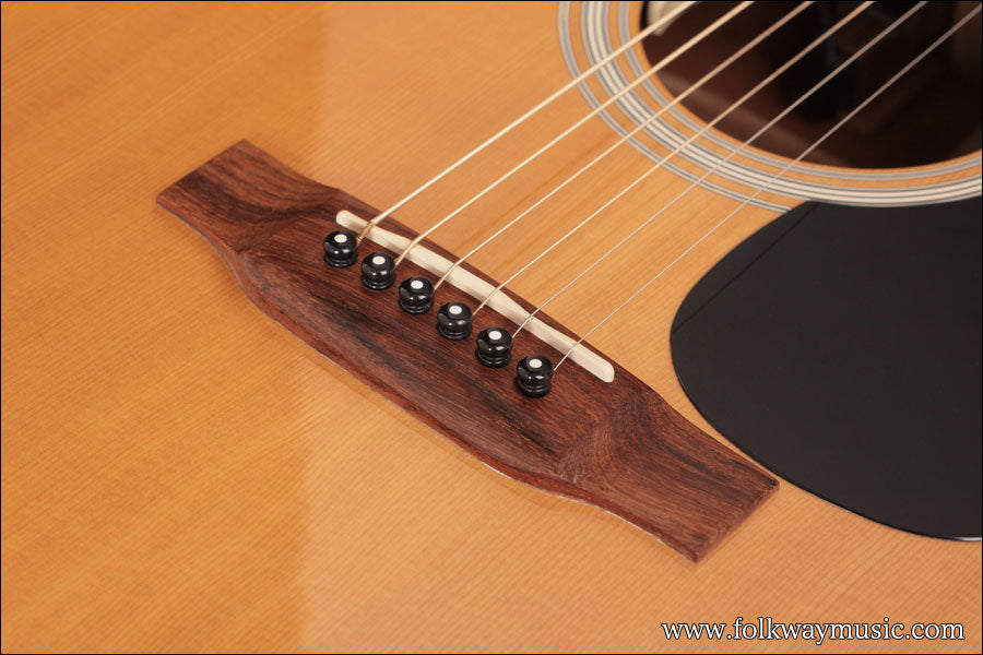 2001 Martin D-18