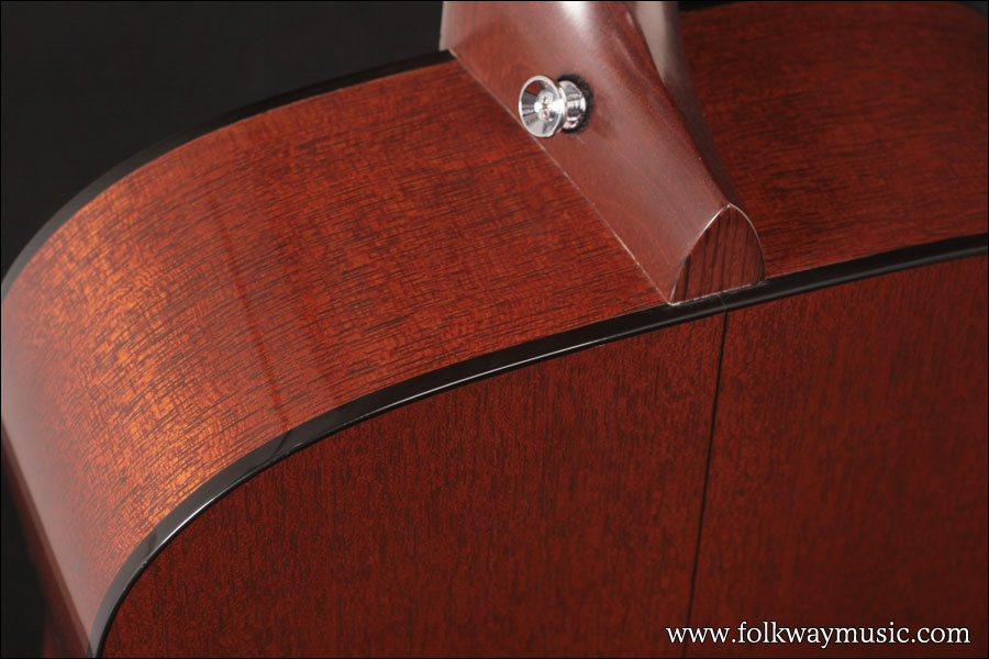 2001 Martin D-18