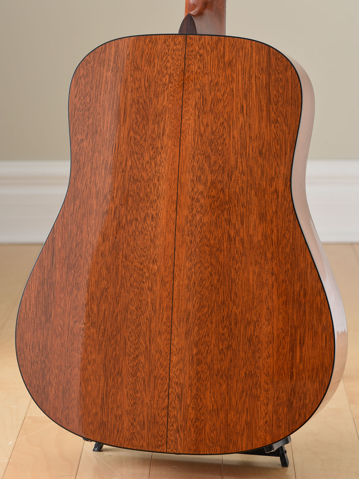 2011 Martin D-18