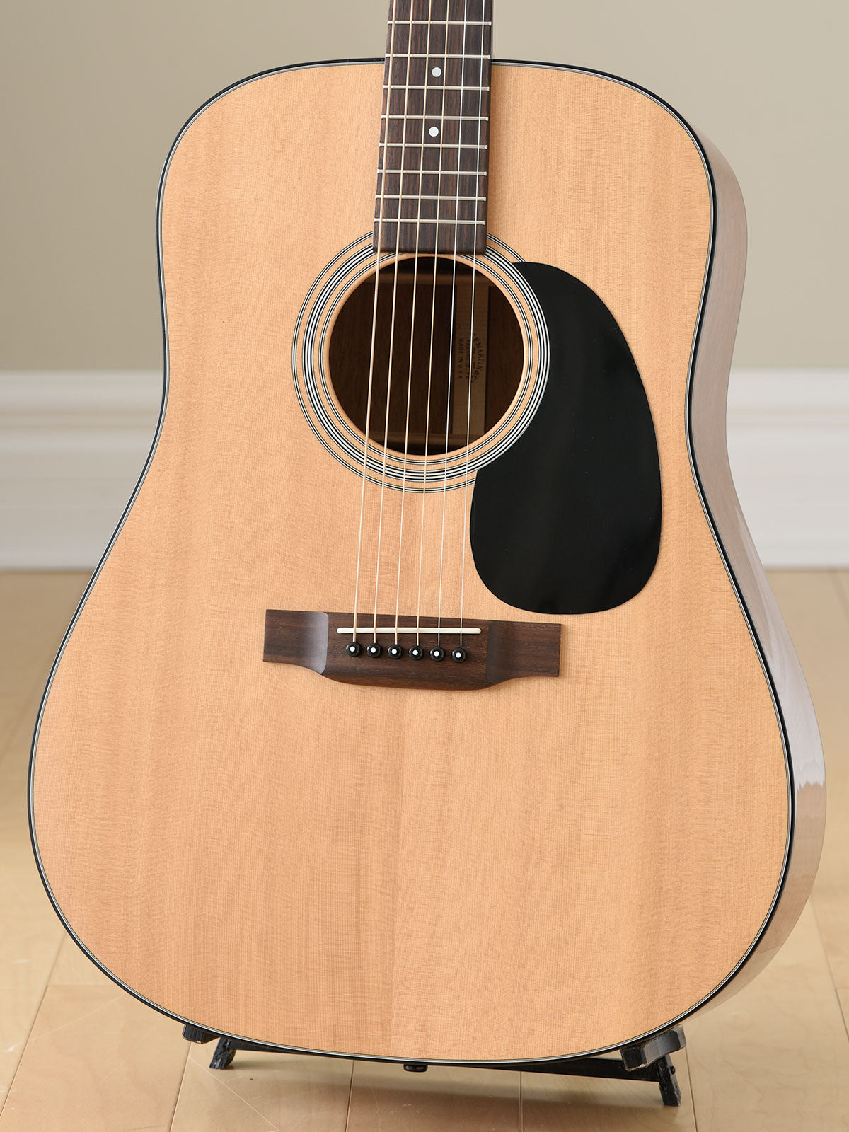 2011 Martin D-18