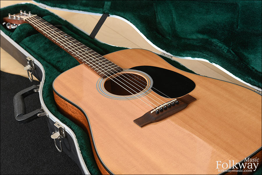 2011 Martin D-18