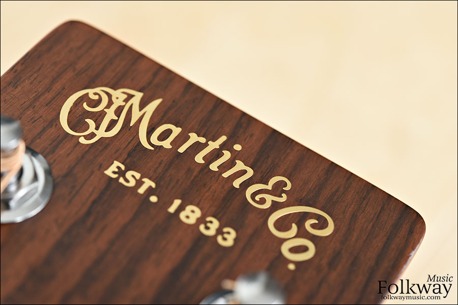 2011 Martin D-18