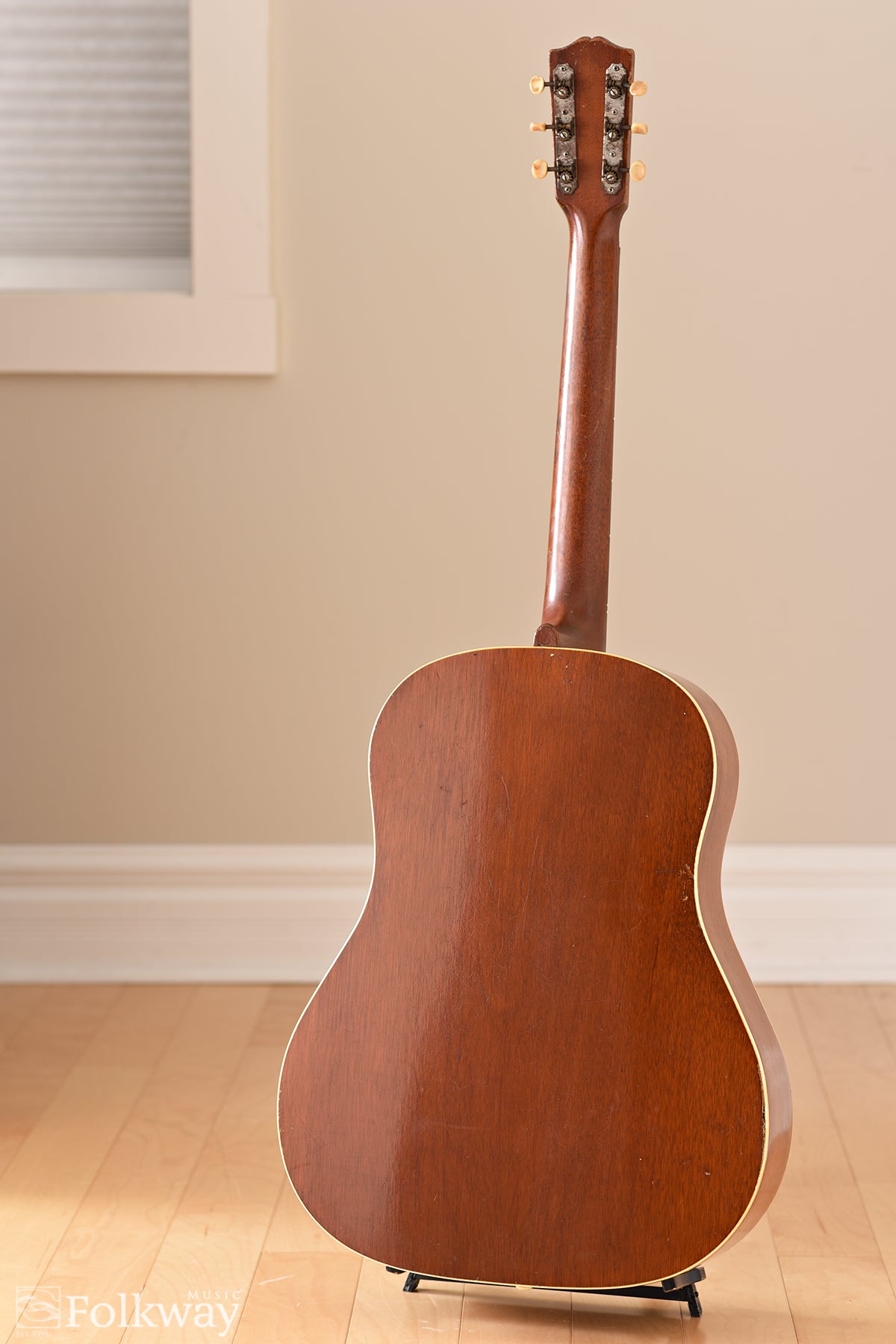 1940 Gibson J-35