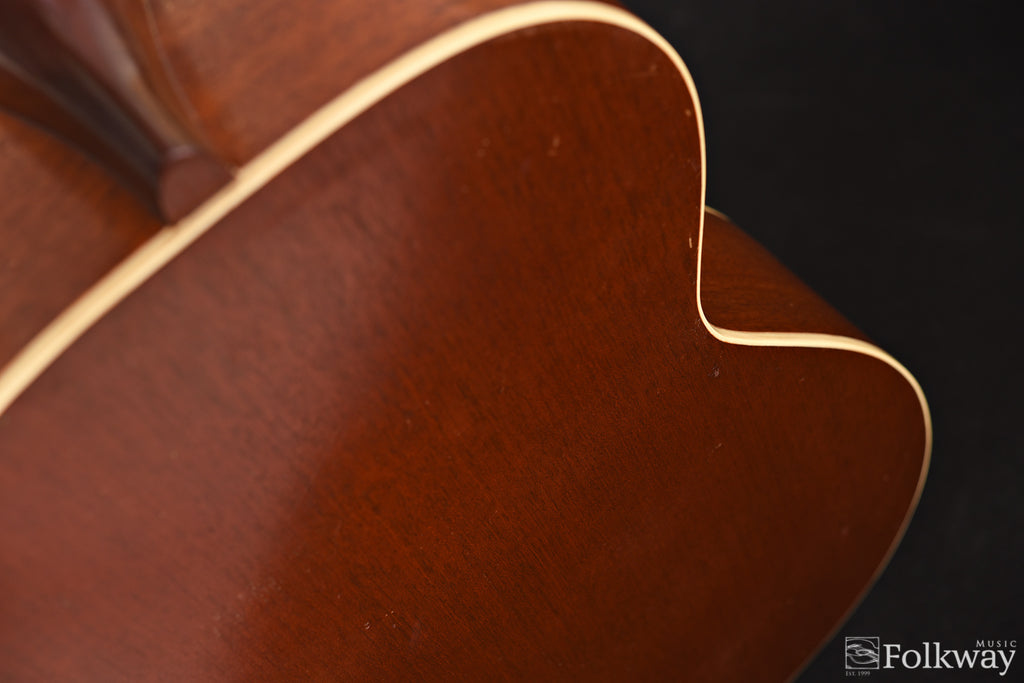 1930 Gibson L-0