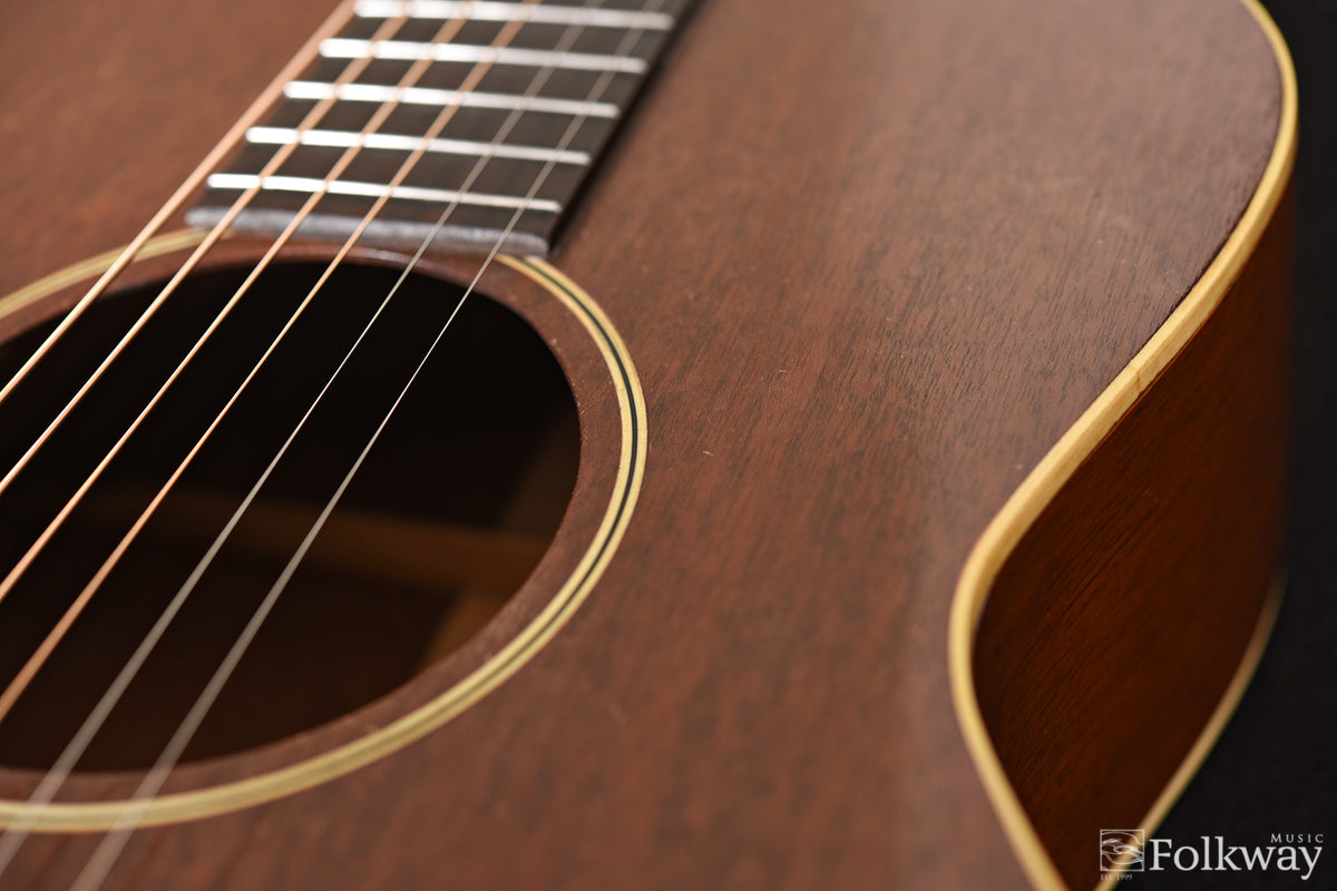 1930 Gibson L-0